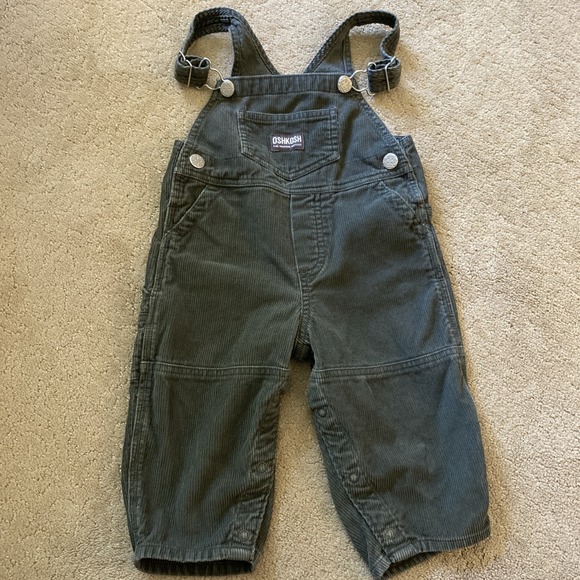 OshKosh B’gosh Other - VINTAGE OSHKOSH TODDLER OLIVE GREEN CORDUROY OVERALLS BIB POCKET SIZE 18 MTHS
